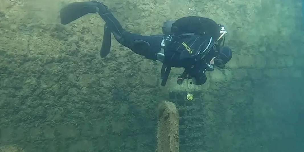 Su altında 2.400 yıllık tarih yatıyor: Cami, medrese, hamam… 4